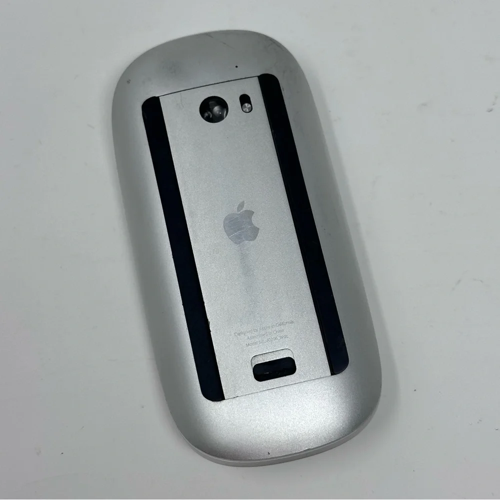 Apple Bluetooth Wireless Laser Multi-Touch Magic Mouse A1296 Genuine Authentic